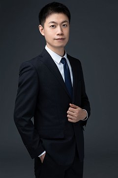 Jun Zeng